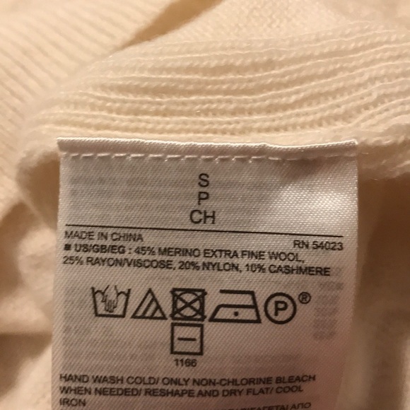 Merino wool/ cashmere never worn sweater - Picture 3 of 3